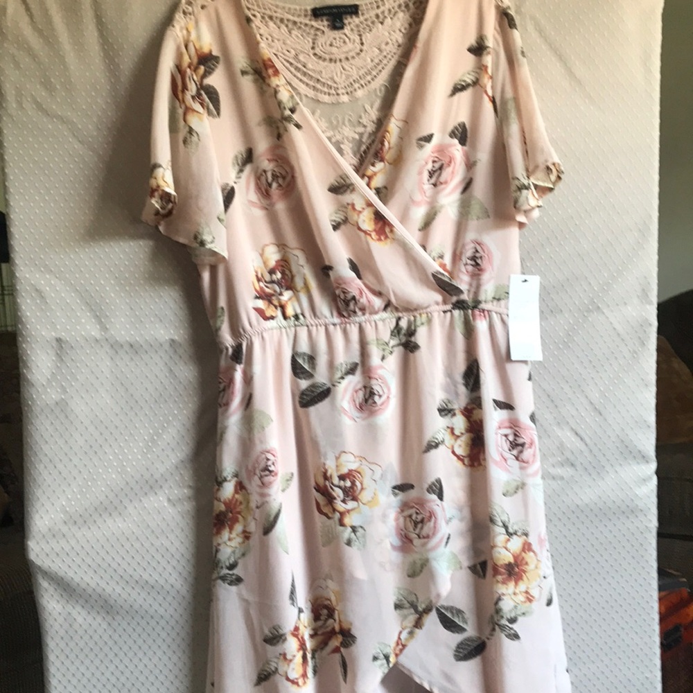Flower Shortsleeved Dress